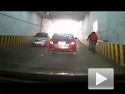 国产车堵路视频大全,视频大全背后的交通焦虑-第2张图片-亚洲高清影视网 国产车堵路视频大全,视频大全背后的交通焦虑-第2张图片-亚洲高清影视网