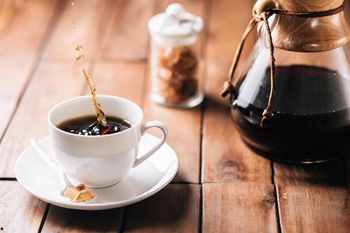 黑咖啡国产评测视频下载,深度解析热门品牌口感与品质-第1张图片-亚洲高清影视网