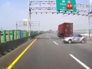 国产suv赛跑视频播放,视频再现速度与激情-第2张图片-亚洲高清影视网